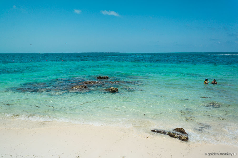 Канкун, голубая водичка на пляже Тортуга