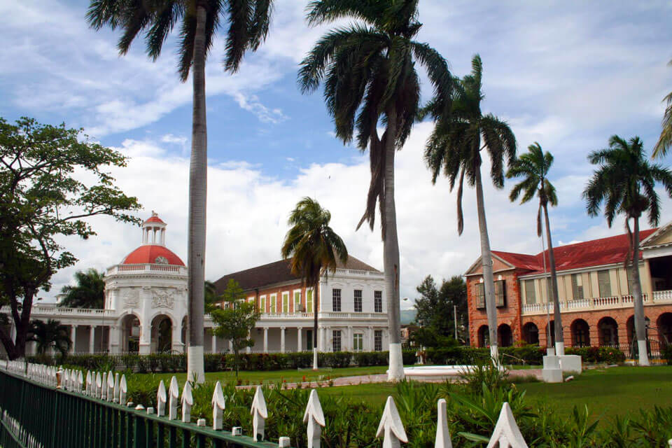 Спаниш-Таун, Ямайка